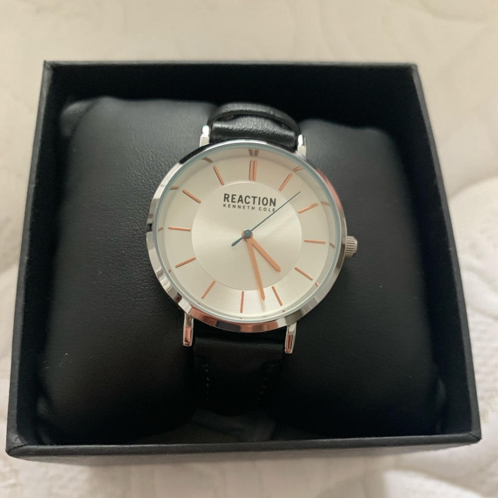 Kenneth Cole Reaction Watch / black